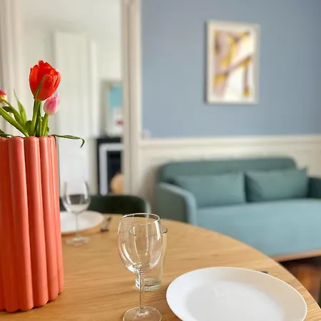 Celeste - Check In H24 - Wifi Saint-Fons
